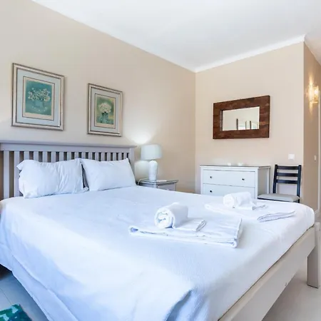 Porto Dona Maria 311 By Seewest Hébergement de vacances Burgau